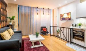 153 - Urban Pretty Flat in Center of Paris