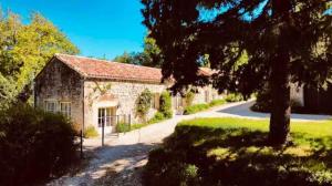 Maisons de vacances Gites nature - Piscine - Dordogne Lot : photos des chambres