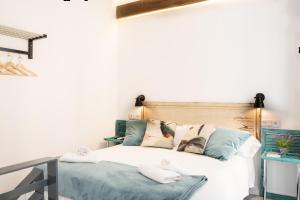 Duplex Apartment room in Genteel Home Acanthus