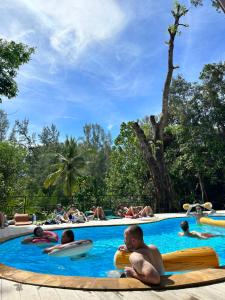 Blanco Hostel Lanta 18 to 35