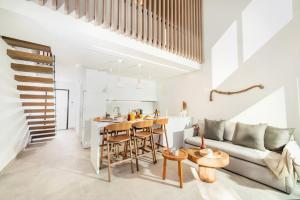 serene villas halkidiki - Cfront private pool