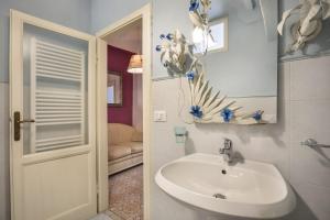 Rooms Corte Delle Uova Centro Storico Piazza San Michele