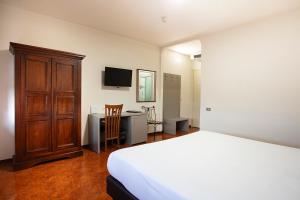 Double Room room in CDH Hotel Modena