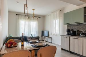 Chelmis Sea Front Apartments - Atlantis