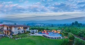ANANTUM GATEWAY RESORTS
