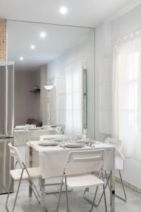 Apartamento con terraza en Sevilla centro by Rent Me