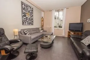 3 chambres spacieuses - 2 min à pied gare - Péronnas