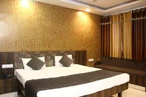 Nakshatra Hotel - Pratāpgarh