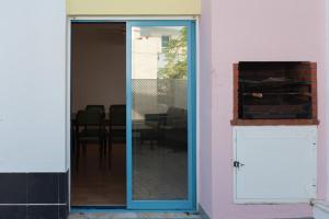 FLH Caparica Town House with Pool