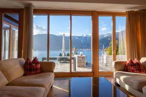 Finest Lakeside Villa Zell am See incl SUMMER CARD byin One Apartments