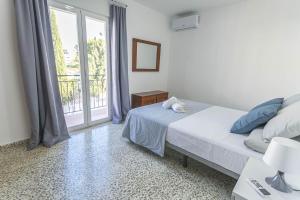 Canovas Nerja - Casa Parador con jardín privado en centro Nerja