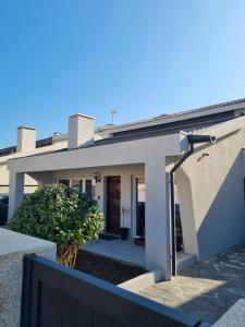 ON THE WAY - Mindelo BeachGuest House