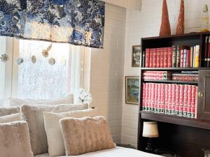 Santas Secret Villa Varpu By BookLapland