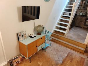 LA PETITE BEAUVAISIENNE