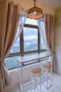 KL Art Nouveau Suite, MRT, Free Parking, Self Check In