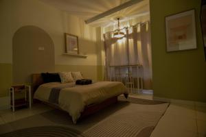 KL Art Nouveau Suite, MRT, Free Parking, Self Check In