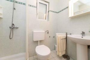 Apartment in Vrbnik - Insel Krk 13603