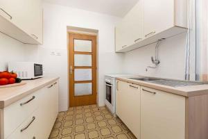 Apartment in Vrbnik - Insel Krk 13610