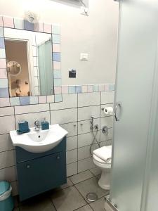 Doppel- oder Zweibettzimmer