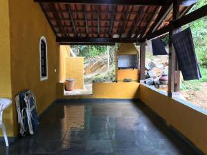 Casa próxima a praia Enseada