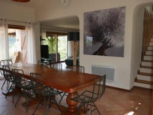 Maisons de vacances Villa 4* Piscine chauffee : photos des chambres