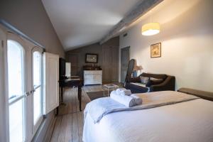 B&B / Chambres d'hotes Domaine Castell de Bles : photos des chambres