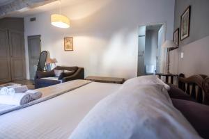 B&B / Chambres d'hotes Domaine Castell de Bles : photos des chambres