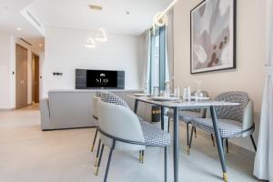 STAY BY LATINEM Luxury 2BR Holiday Home W1504 near Burj Khalifa