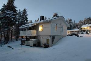House with 3 bedrooms and sauna Close to arctic circle and Santa Claus