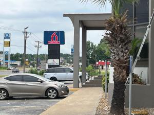 obrázek - Motel 6 Nacogdoches TX SFA University