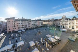 Atelier San Giacomo - Central Apartment