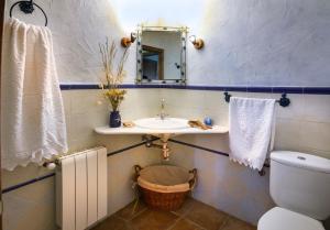 romantic house for 2 or 4 people with jacuzzi