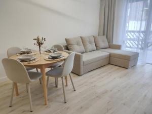 APARTAMENTY BIAŁA DOLINA