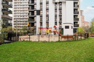 Bielany Luxury Apartment by BookingHost