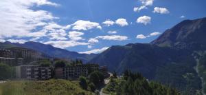 Appartements haute montage station Orcieres merlette draps-menage en supp sur demande : photos des chambres