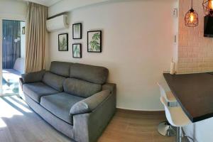 Karola con vistas, piscina y parking en Benidorm