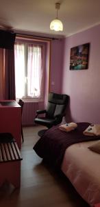 Hotels Logis hotel restaurant les Carillons : Chambre Simple