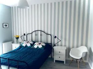 KOMFORTOWY,JASNY APARTAMENT dla max 4-5 osób - Тушин