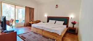 Rock Castle Residency