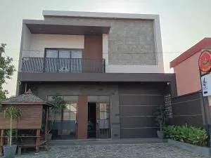 44 Guest House Syariah - Wangon