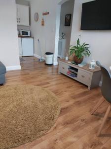 The Woodpeckers - Alresford Essex