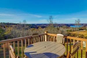 Byrdstown Apartment Less Than 4 Mi to Dale Hollow Lake! - Red Boiling Springs