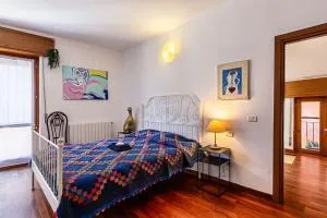 Originale Casa dell'Artista nel centro storico - Rivolta dʼAdda