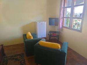 Sea Breeze Self Contained Rooms