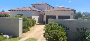 La Haven Self Catering - Sandbaai