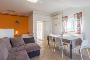 Apartment Umag (244-2)