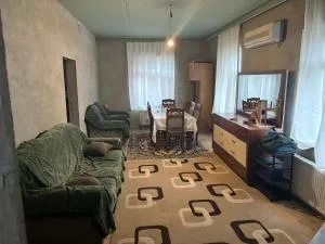 Vilage - Сумґайит