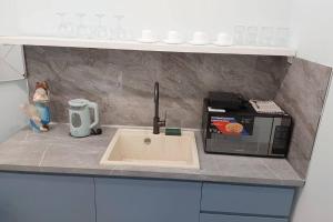 Cozy studio Top Sololaki #3