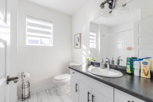 Comfortable Lux, Sleeps 10, PingPong, Movie Room