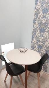 Two studios in old city Saiatnova #4